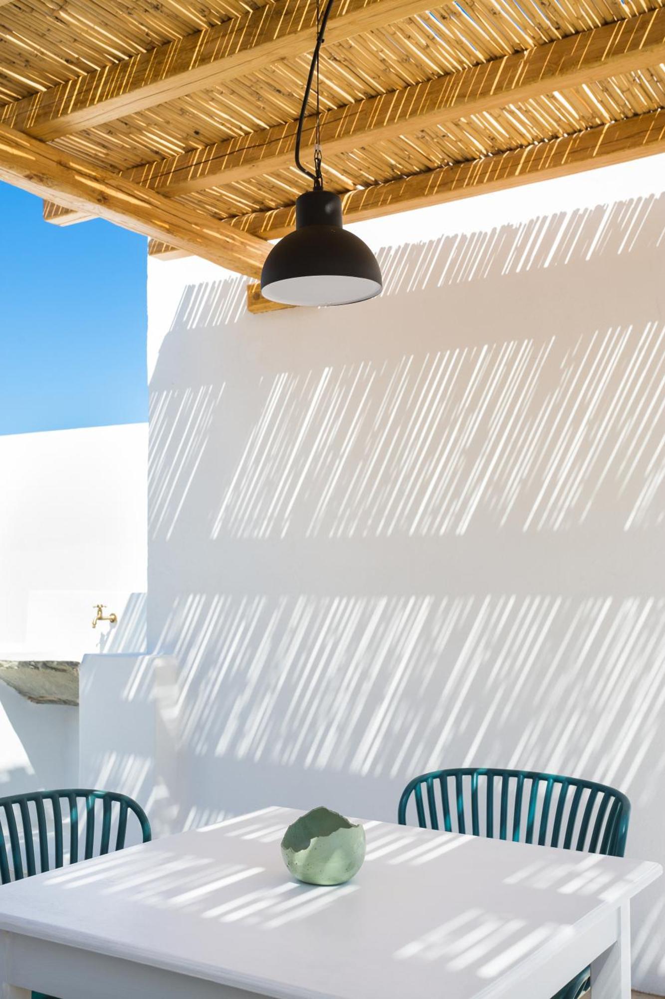 Flaros Village Kamares (Sifnos)